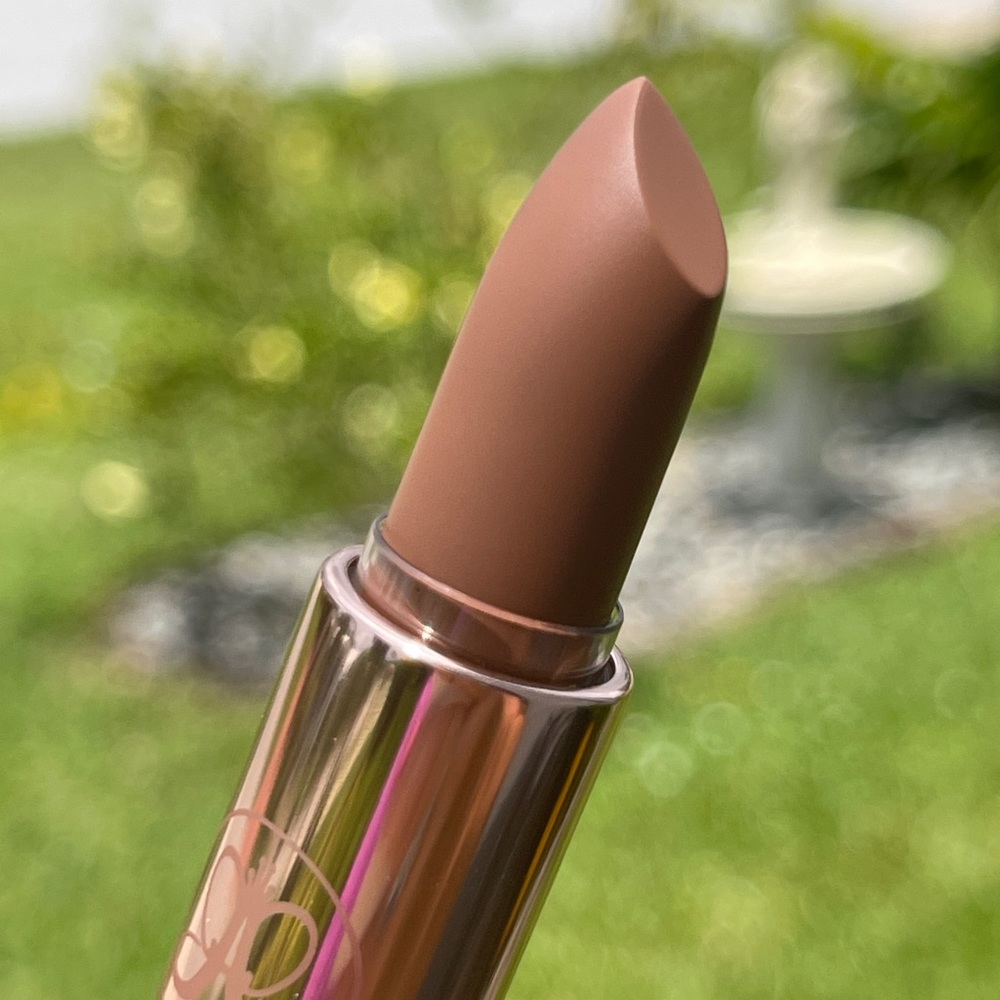 ANASTASIA BEVERLY HILLS Satin Lipstick in Rose Brown